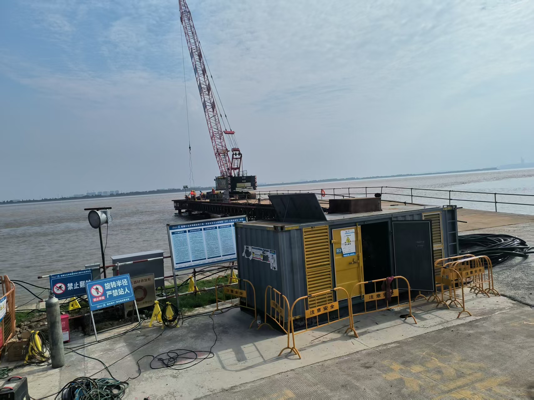 济宁UPS电源